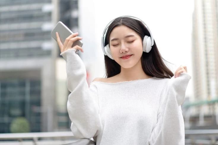 Mengapa Gen Z Jatuh Cinta pada Musik yang Lebih Tua dari Mereka?