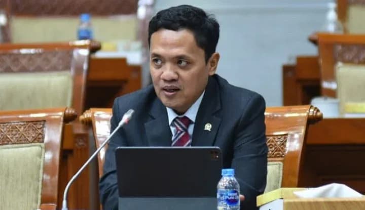 Kalau Negara Diberi Senjata Baru, Siapa yang Mengawasi Tangannya?