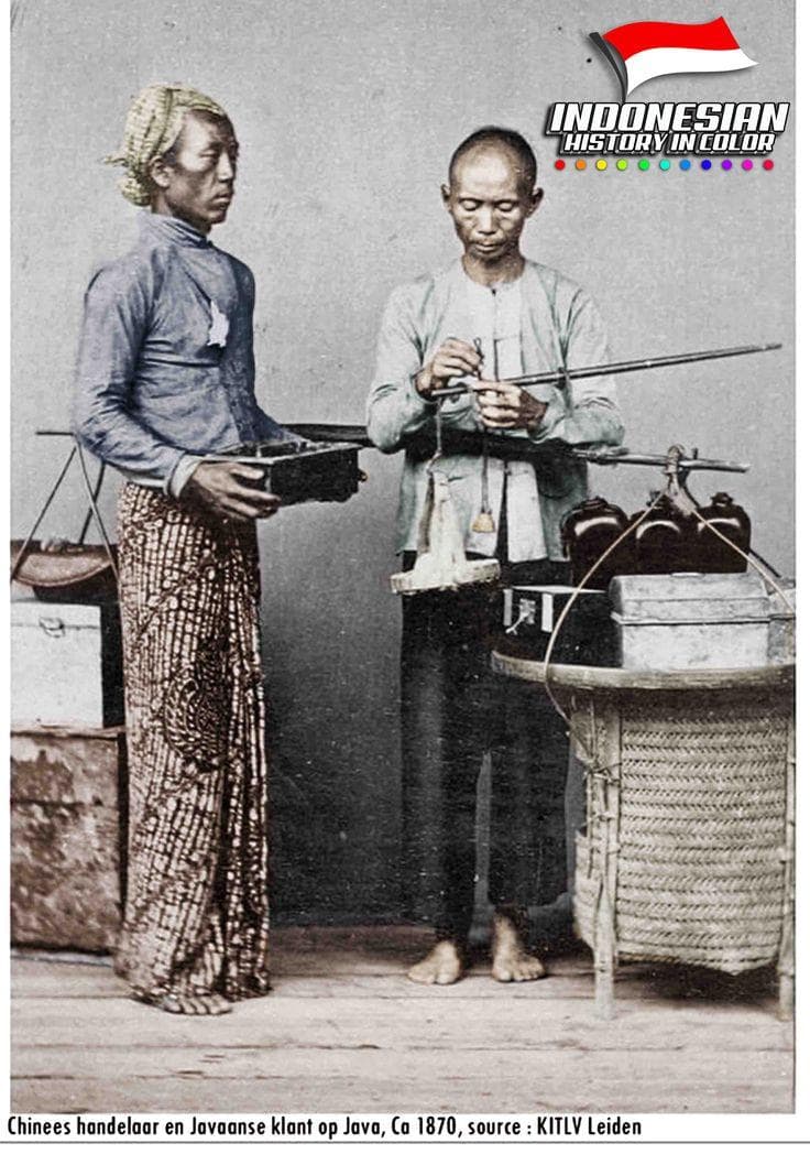 Apakah identitas nasional terbentuk terutama karena kesamaan budaya, pengalaman sejarah, atau pilihan politik?